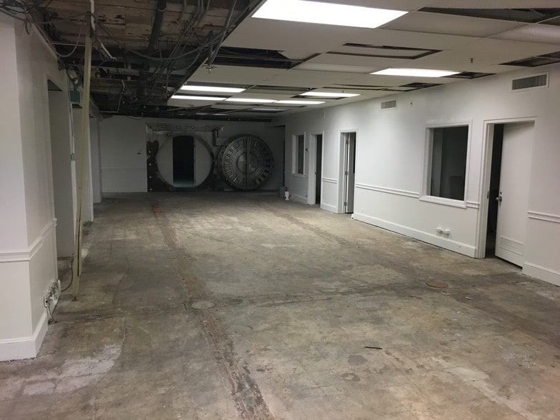 More Photos Of 18 Marietta St NW, Atlanta Office For Lease