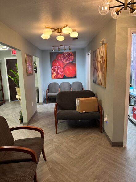 More Photos Of 1905 Goliad Rd, San Antonio Healthcare For Lease