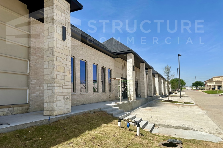 More Photos Of 5121 S Custer Rd, McKinney Medical For Sale