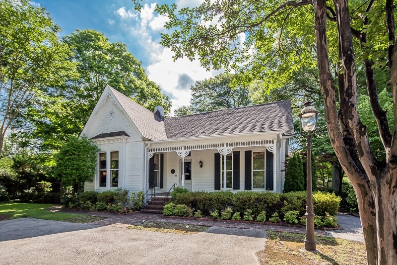 Primary Photo Of 7642 Poplar Pike, Germantown Office For Sale