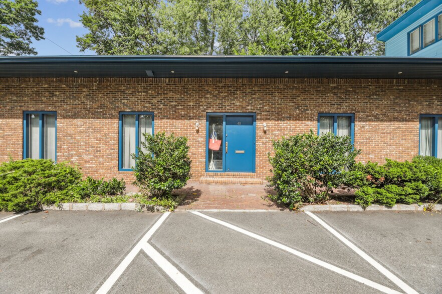 More Photos Of 35 Belden Pl, Montclair Loft Creative Space For Sale