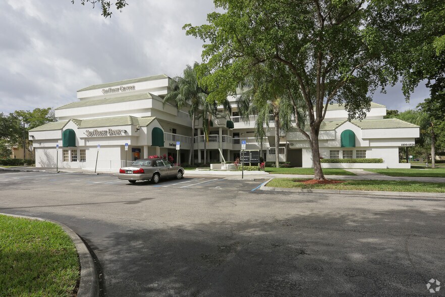 More Photos Of 1890 N University Dr, Coral Springs Office For Lease