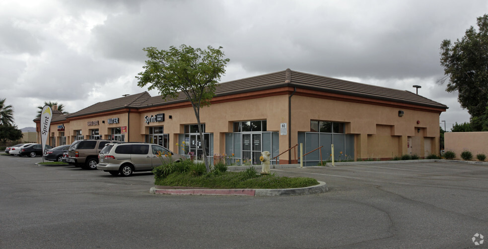 Primary Photo Of 17250-17284 Foothill Blvd, Fontana Unknown For Lease