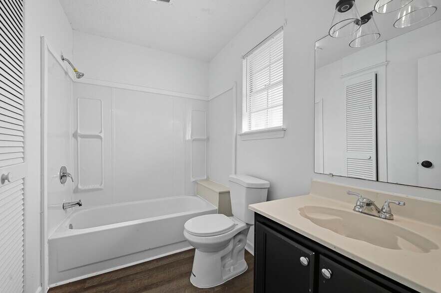 More Photos Of 3150 Oneal Ln, Baton Rouge Multifamily For Sale