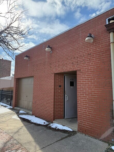 More Photos Of 48 S Summit St, Akron Warehouse For Lease