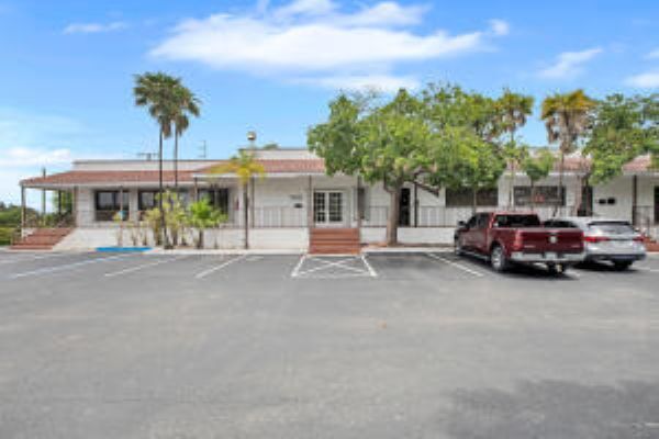 More Photos Of 5701 Overseas Hwy, Marathon Medical For Sale