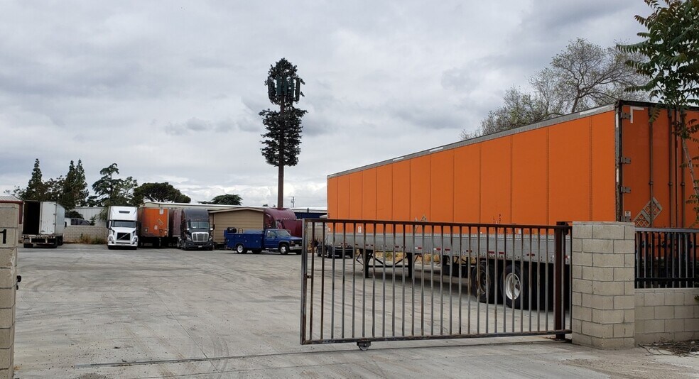 More Photos Of 1461 S East End Ave, Pomona Land For Lease