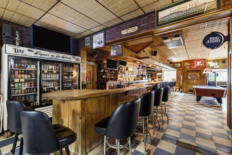 Primary Photo Of 7610 US Highway 2, Iron River Bar For Sale