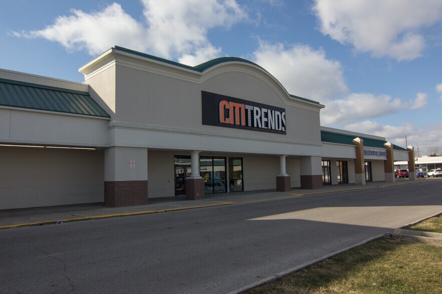 More Photos Of 3735-3907 S High St, Columbus Unknown For Lease