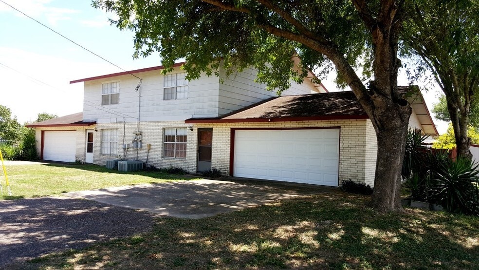 More Photos Of 1402 S International Blvd, Weslaco Manufactured Housing Mobile Home Park For Sale