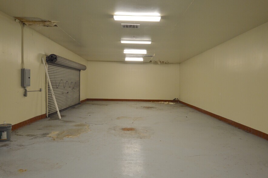 More Photos Of 3365 Martin Luther King Jr Blvd, Lynwood Unknown For Lease