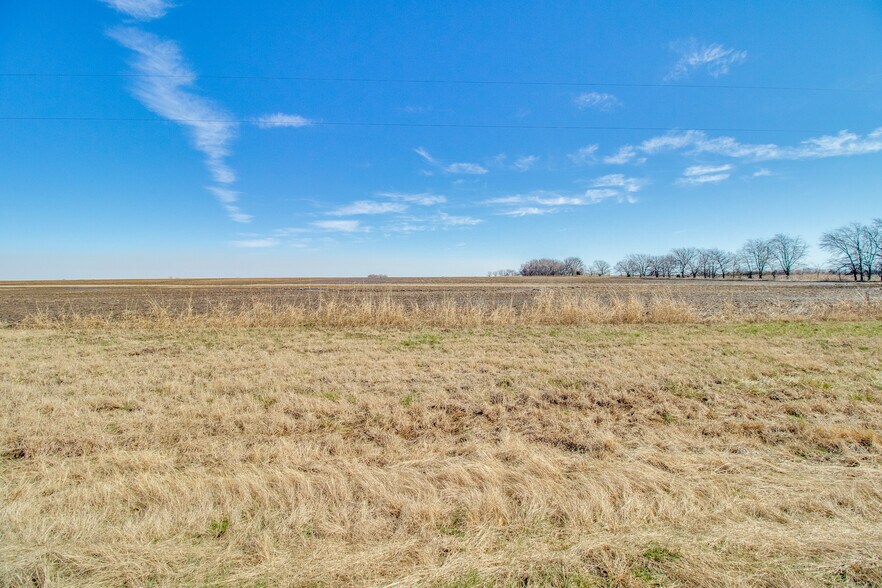 More Photos Of TBD FM 2077, Bonham Land For Sale