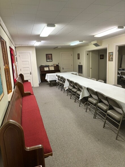 More Photos Of 413 W Farley Ave, Laurens Religious Facility For Sale