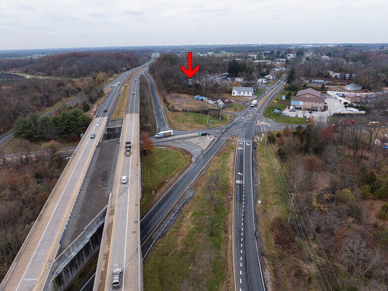 More Photos Of 954 State Route 33, Freehold Flex For Sale