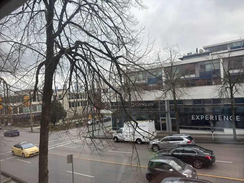 More Photos Of 2233 Burrard St, Vancouver Office Residential For Sale
