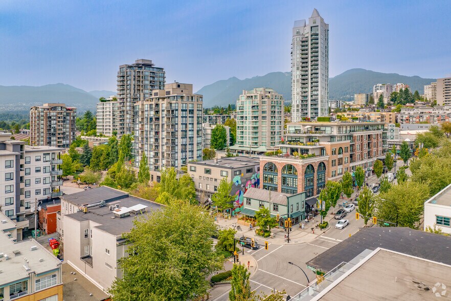 More Photos Of 106 1st St W, North Vancouver Office For Lease