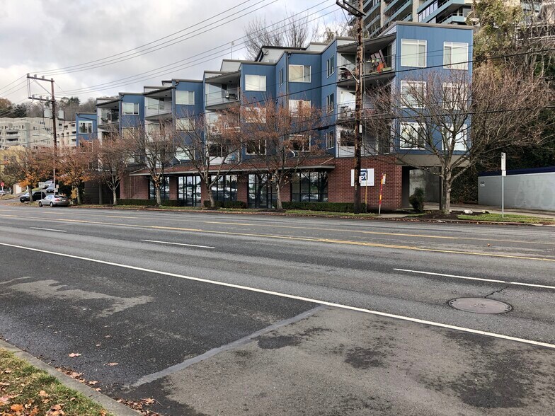 Primary Photo Of 500 Elliott Ave W, Seattle Office For Lease