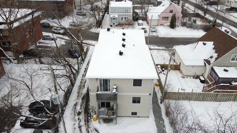 More Photos Of 369 Lafontaine Ave, Ottawa Apartments For Sale