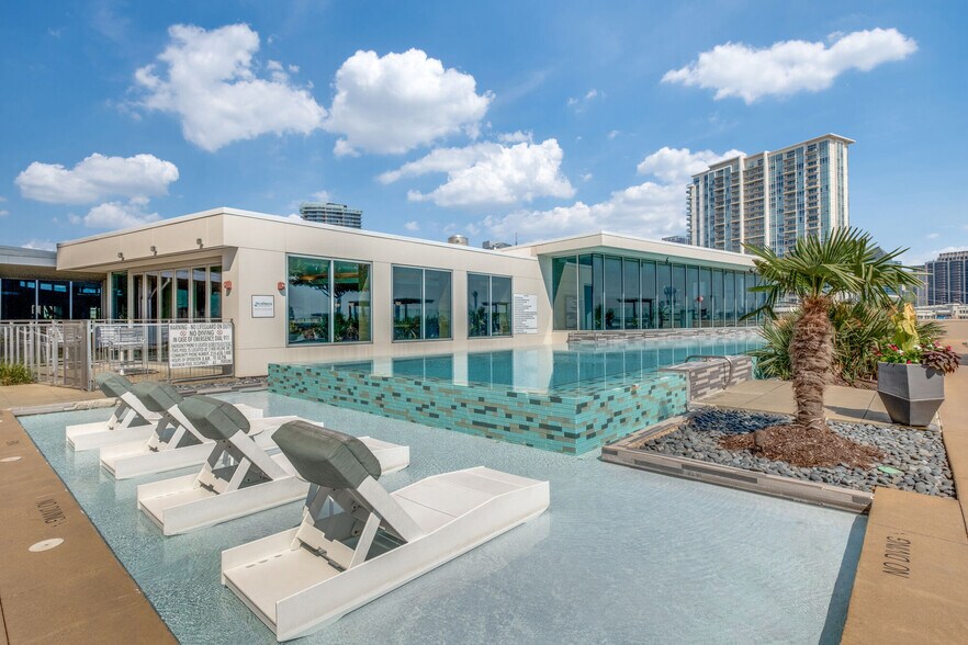 More Photos Of 1400 Hi Line Dr, Dallas Apartments For Lease
