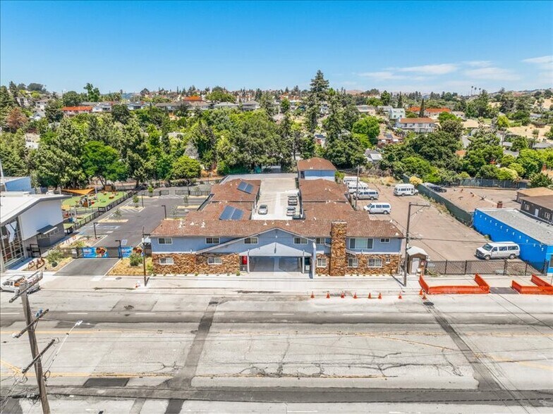 More Photos Of 21172 Mission Blvd, Hayward Hotel For Sale