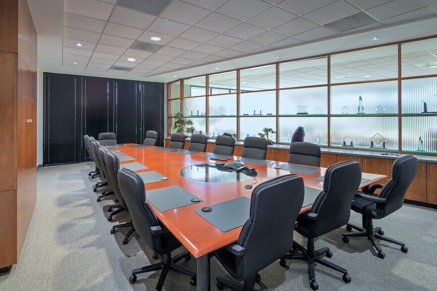 More Photos Of , Memphis Office For Sale