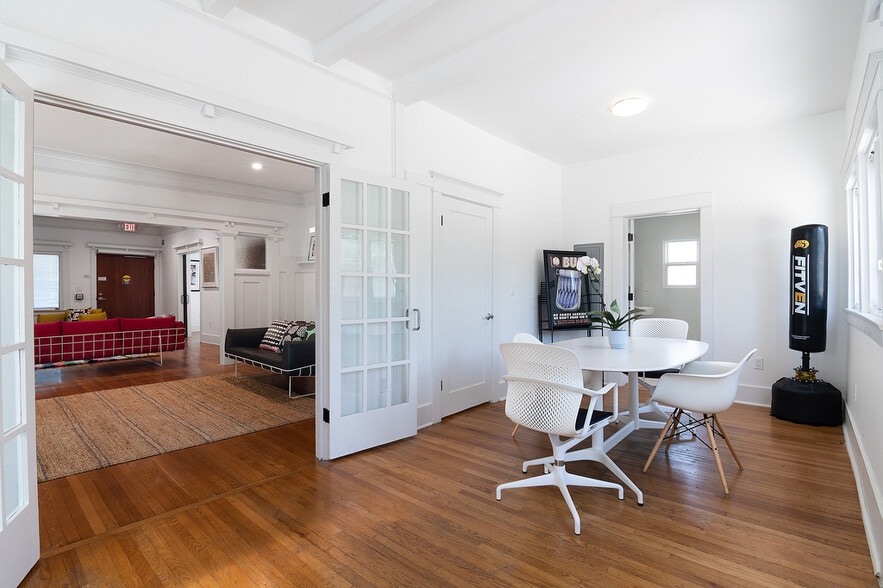 More Photos Of 1506 Crenshaw blvd, Los Angeles Office For Sale