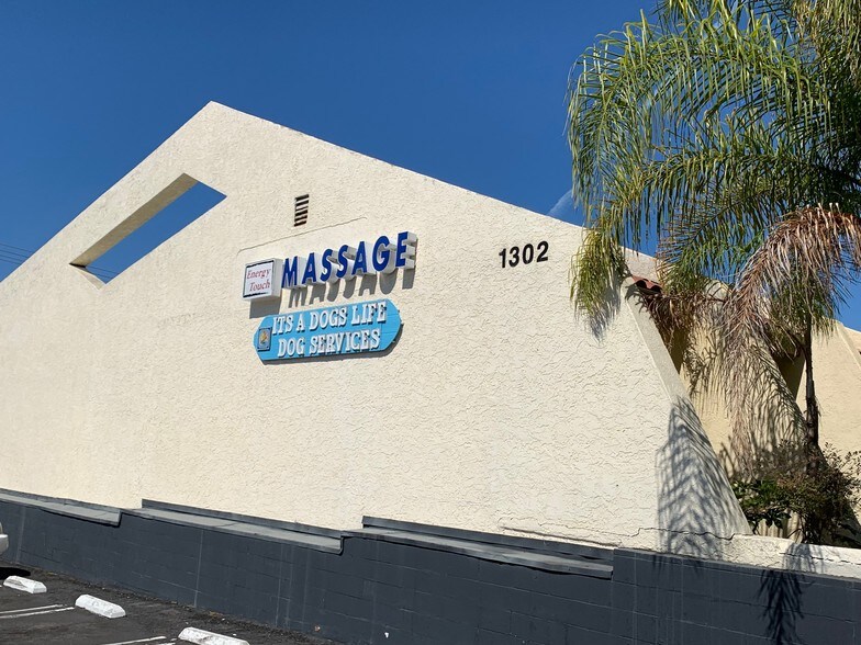 More Photos Of 1302 S El Camino Real, San Clemente Office For Lease
