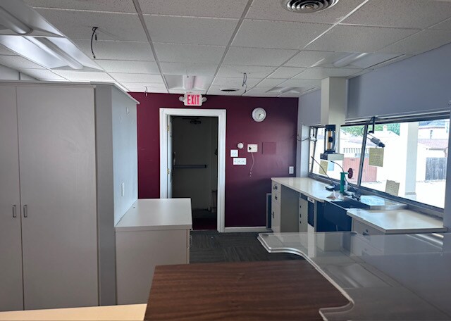 More Photos Of 565 Main St, Wellsville Office For Sale