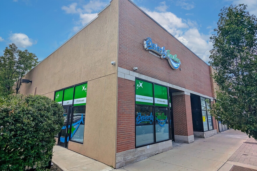 More Photos Of 2301-2323 W 95th St, Chicago Storefront For Lease
