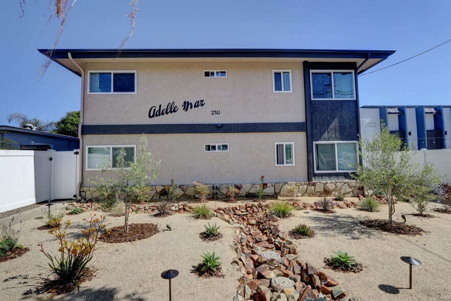 More Photos Of 2741 Hornblend St, San Diego Apartments For Sale