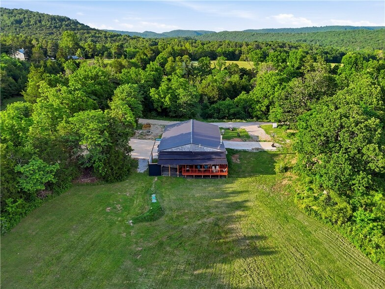 More Photos Of 394 Madison 1555, Eureka Springs Specialty For Sale