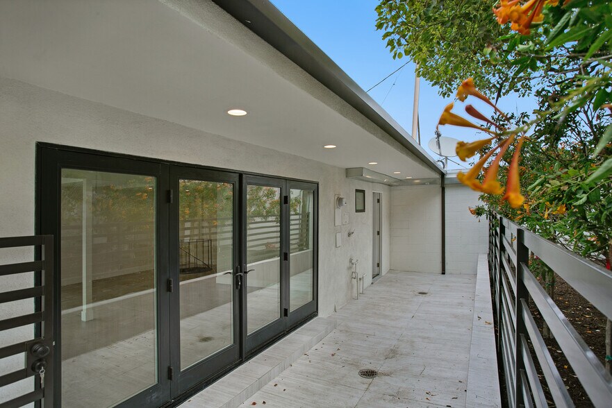 More Photos Of 621 Ramona Ave, Laguna Beach Apartments For Sale
