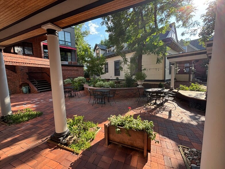 More Photos Of 1634 Walnut St, Boulder Office For Sale