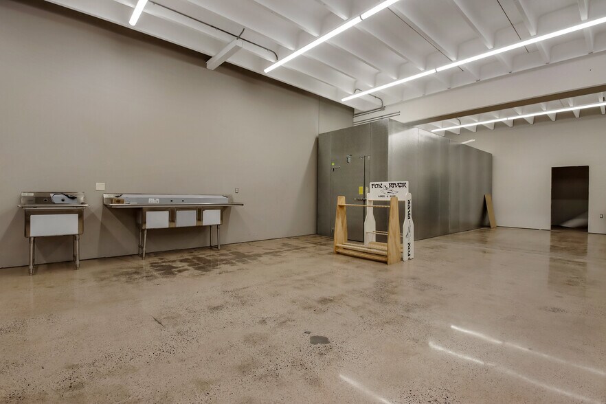 More Photos Of 1124 Hammond Ave, Rice Lake Freestanding For Lease