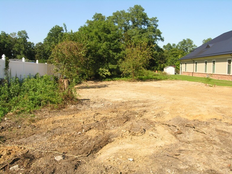 More Photos Of 553 N Country Rd, Saint James Land For Sale