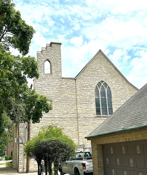 More Photos Of 1900 Oak Park Ave, Berwyn Religious Facility For Sale