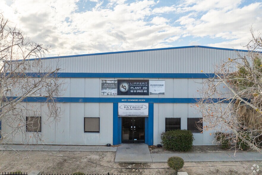 More Photos Of 168 S Spruce Ave, Rialto Warehouse For Sale