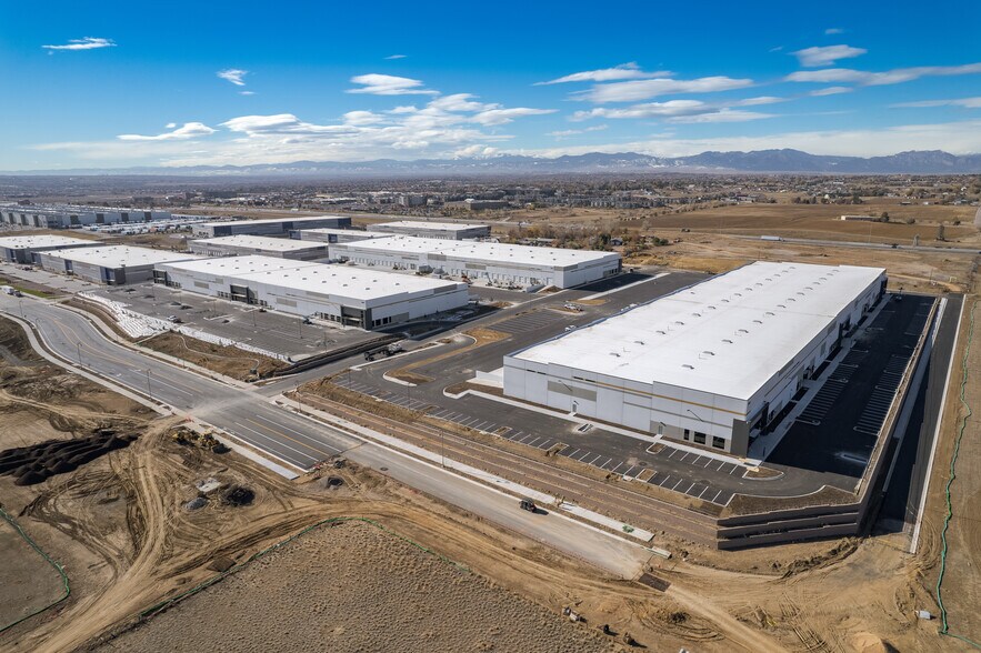 More Photos Of 15055 Grant St, Thornton Distribution For Sale