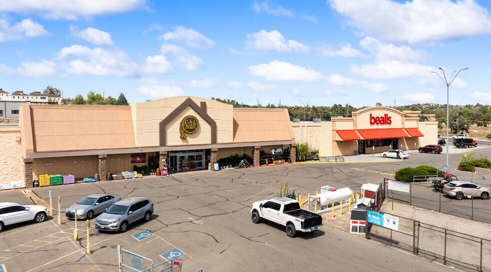 More Photos Of 1042-1048 Willow Creek Rd, Prescott Storefront For Lease