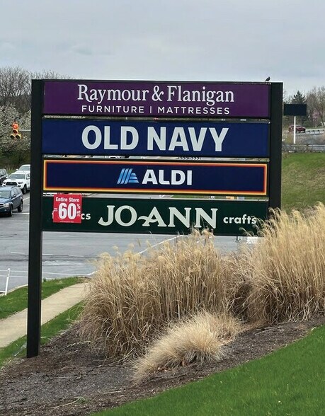 More Photos Of 1075 Woodland Rd, Reading General Retail For Sale