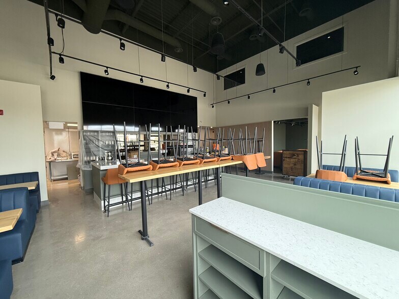 More Photos Of 2130-2136 Kains Rd, London Storefront For Lease