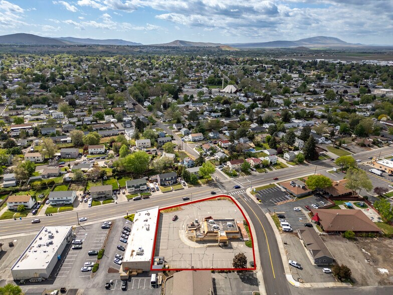 More Photos Of 325 Torbett St, Richland General Retail For Lease