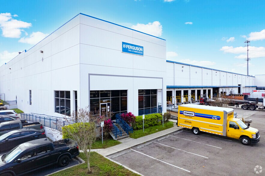 More Photos Of 8600-8655 Elm Fair Blvd, Tampa Unknown For Lease