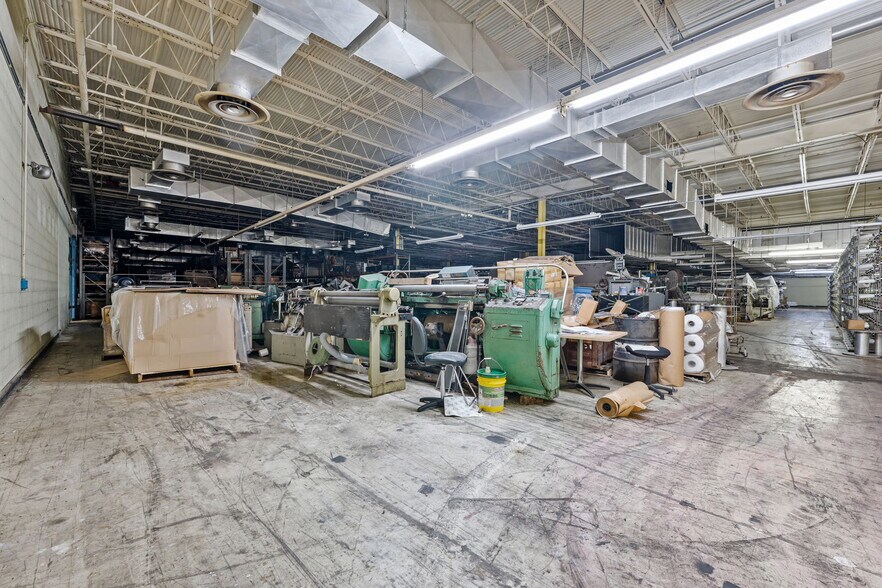 More Photos Of 1000 E Butler Ave, Liberty Manufacturing For Sale