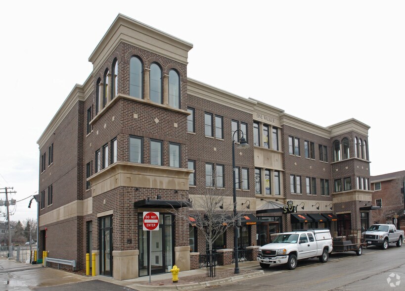 More Photos Of 1 Walker Ave, Clarendon Hills Office For Lease