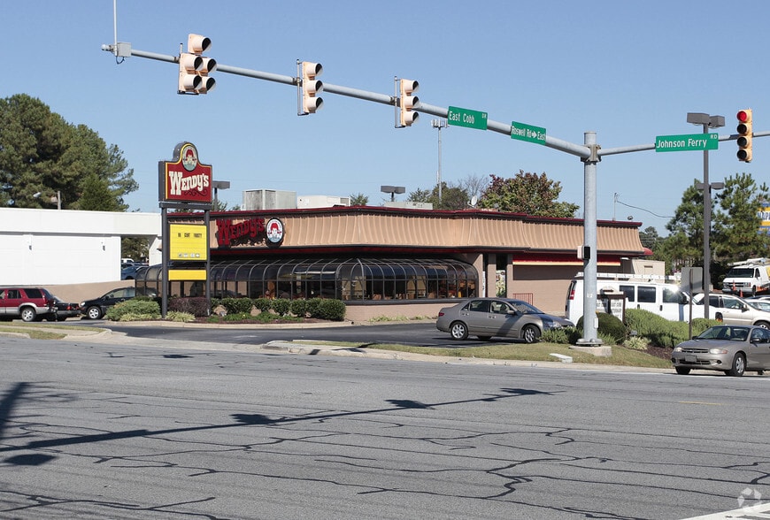 More Photos Of 1312 NE Johnson Ferry Rd, Marietta Fast Food For Lease