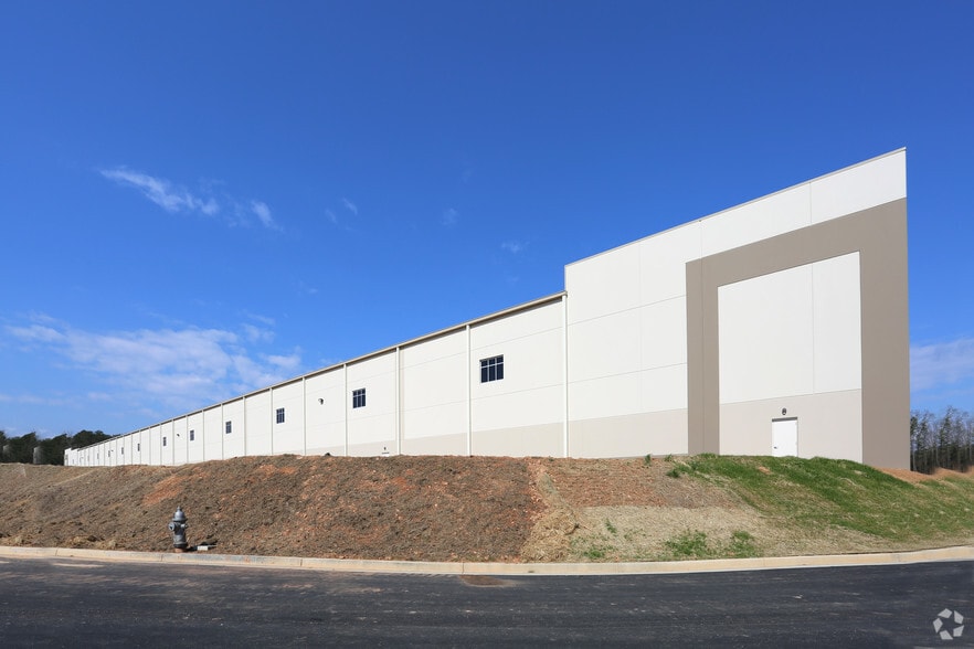More Photos Of 731 Cassville White Rd, Cartersville Distribution For Lease