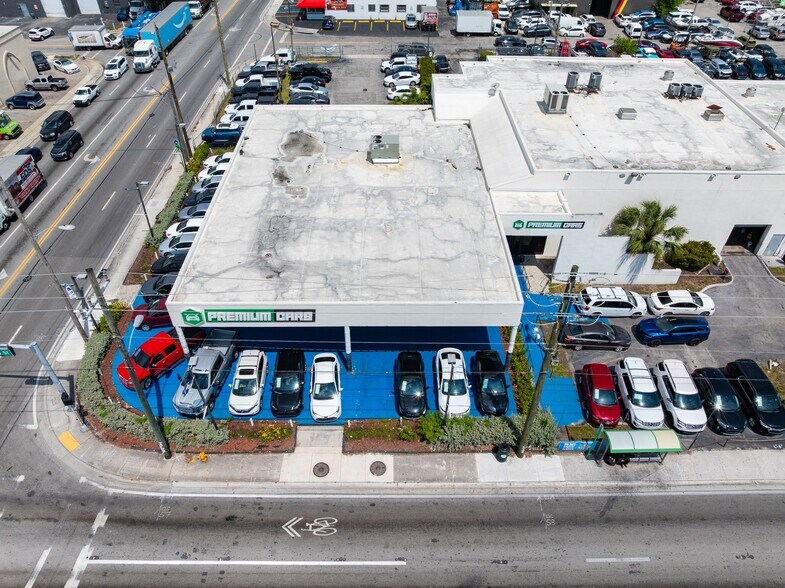 More Photos Of 3199 NW 36th St, Miami Auto Dealership For Lease