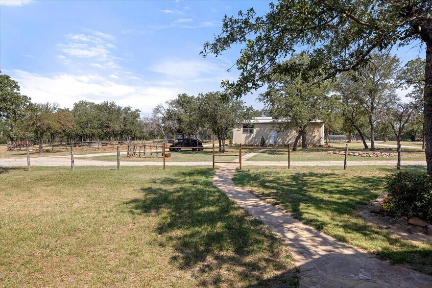 More Photos Of 11230 Light Rd, Lipan Land For Sale