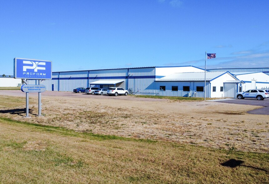 More Photos Of 100 Quality Park Dr, Beresford Manufacturing For Sale